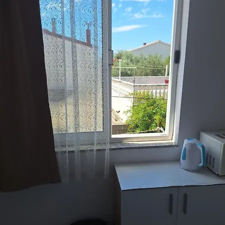 Diana And Apartamento Starigrad Paklenica