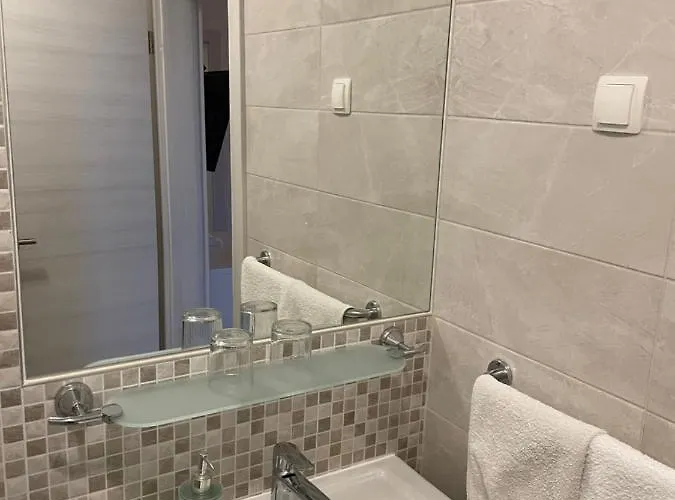 Diana Rooms&apartments Apartamento Starigrad Paklenica